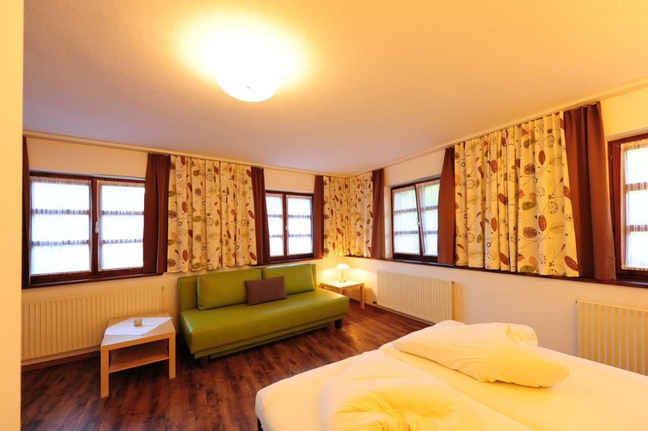 Wally Berg-Appartements Zams Buitenkant foto