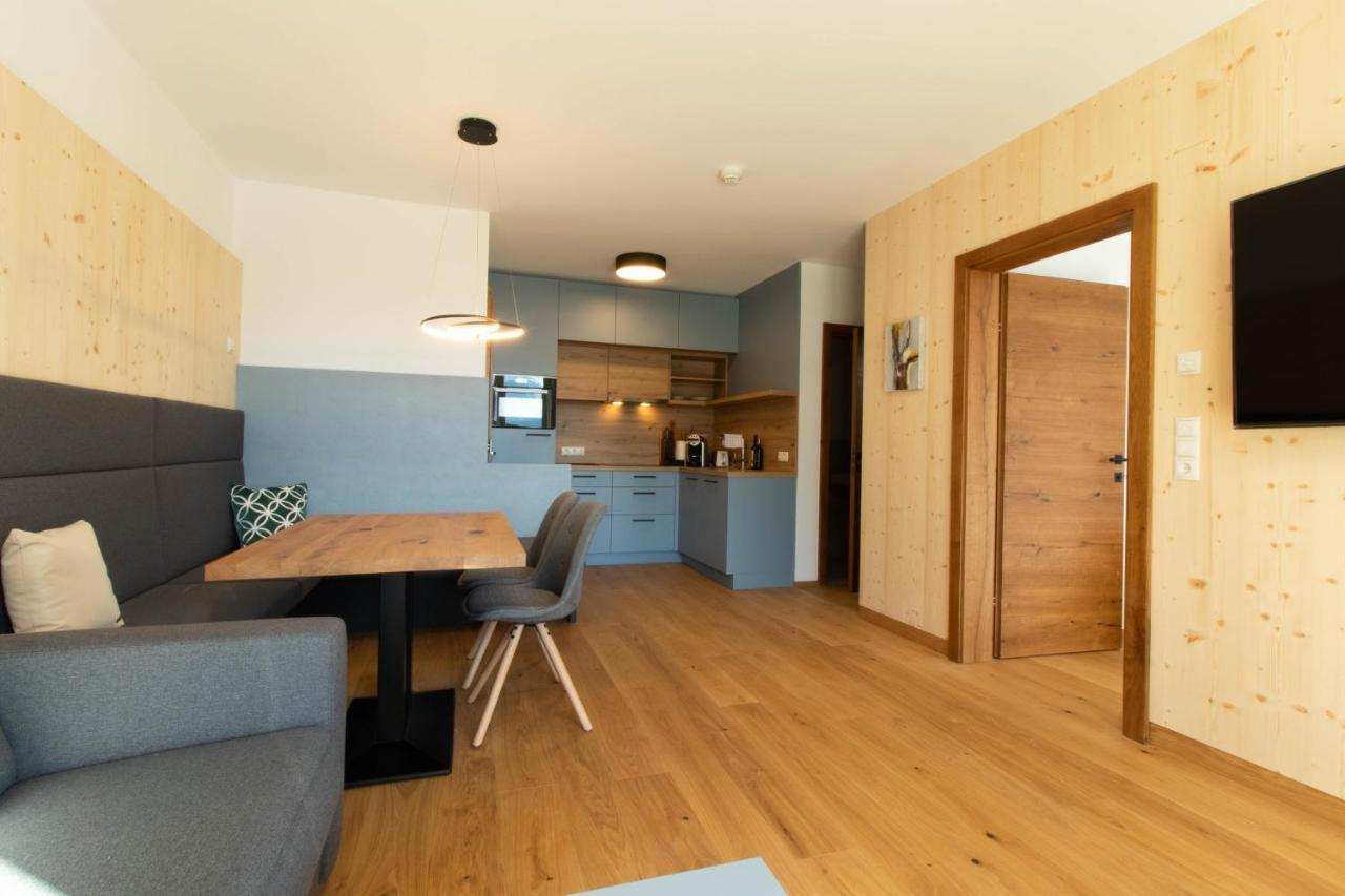 Wally Berg-Appartements Zams Buitenkant foto